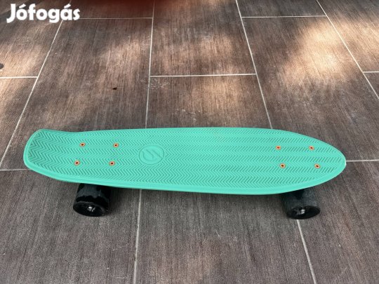Gördeszka eladó 
