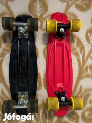 Gördeszka eladó - fekete