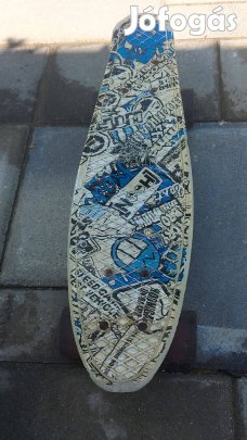 Gördeszka újszerű 2900Ft Siófok ingyen szállítás