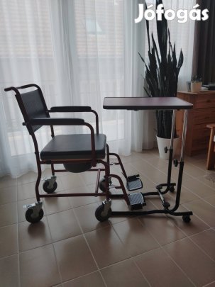 Gördithető/gurulós szobai WC