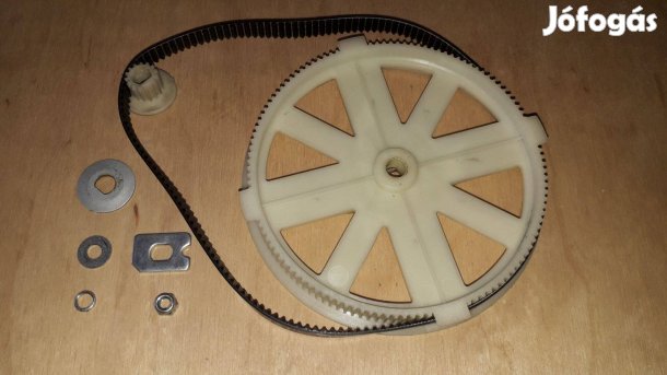 Gorenje BM910Wii kenyérsütő gép bordás ékszíj és tárcsa