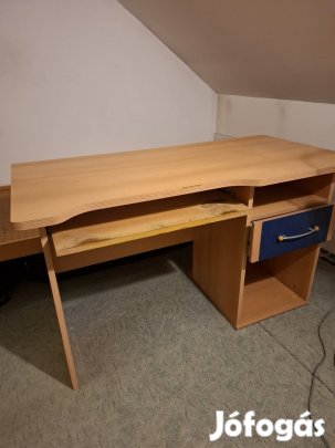 Görgős íróasztal eladó