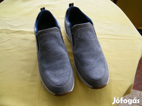 Gosoft könnyű férficipő /43/