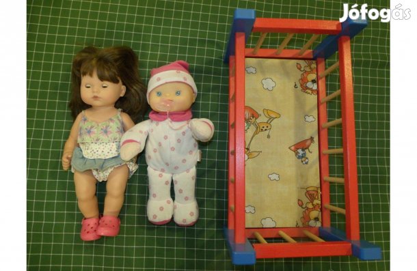 Götz hajasbaba Emmi puhatestű játékbaba fa babaágy baba csomag