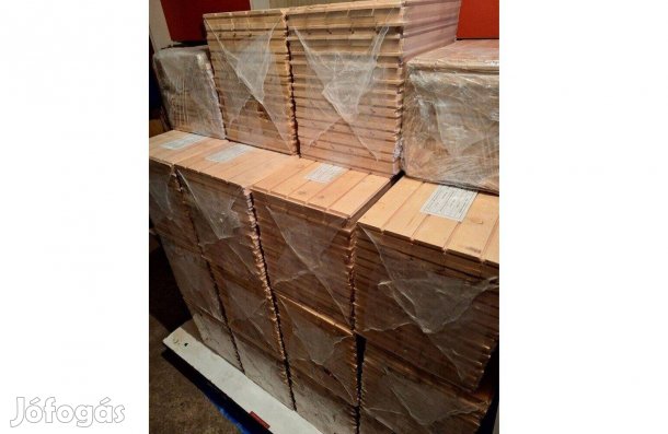 Gőzölt bükk csaphornyos parketta új, eredeti gyártói csomagolásban.,
