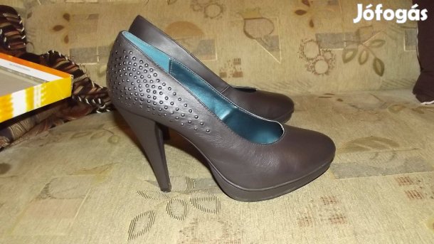 Graceland 38-as pici platformos magassarkú