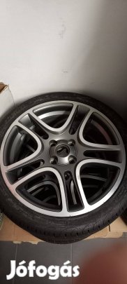 Grande Punto alufelnik 205/40 R 17 pirelli gumikkal 