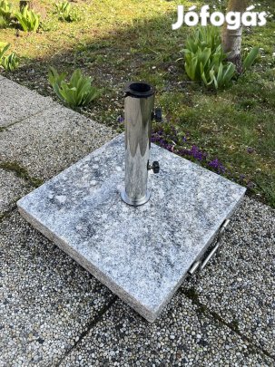 Gránit napernyőtalp eladó