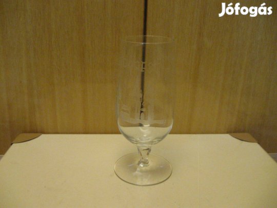 Gravírozott Budapest pohár kapható !