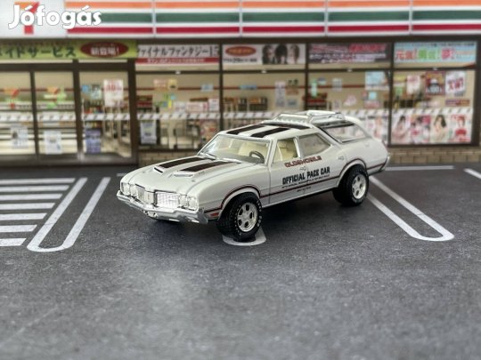 Greenlight 1970 Oldsmobile Vista Cruiser modellautó 1:64 méret