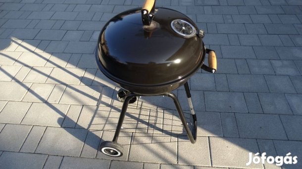 Grillkocsi faszenes