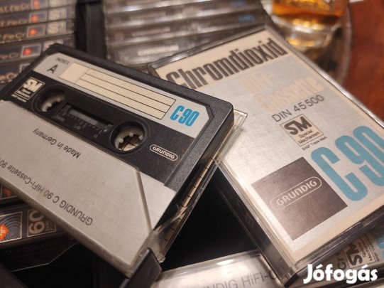 Grundig Chromdioxid HIFI C-90 újszerű kazetta gyűjteményből eladó!