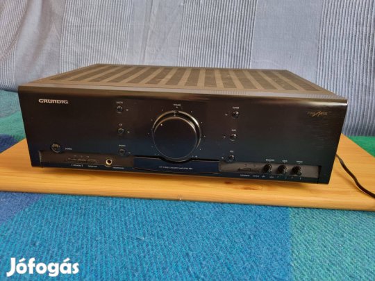 Grundig Fine Arts V23 erősítő hibás állapotú