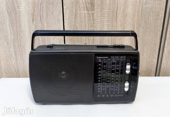 Grundig Music Boy rádió