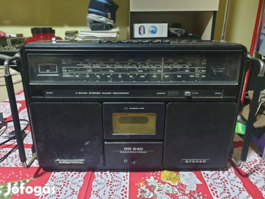 Grundig RR640 tipusú sztereó kazettás rádíómagnó eladó!