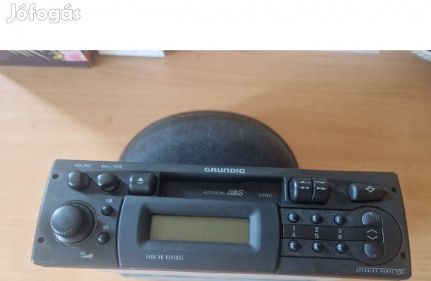 Grundig kazettás autó rádiómagnó