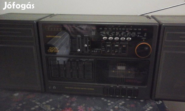 Grundig rádiós magnó levehető hangfalakkal eladó