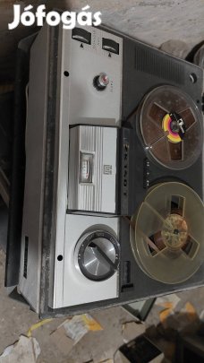Grundig szalagos magnók 2 db