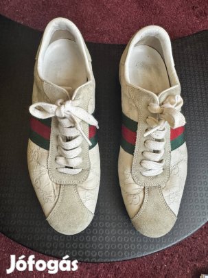 Gucci női kitűnő állapotban 