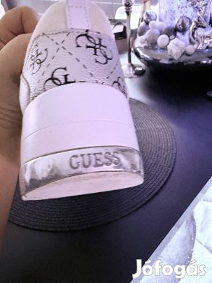 Guess cipo alig hordott