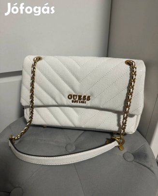 Guess női fehér táska