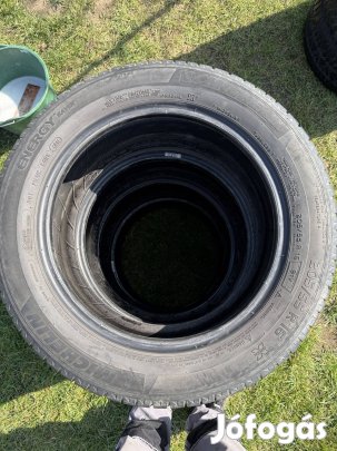 Gumi abroncs