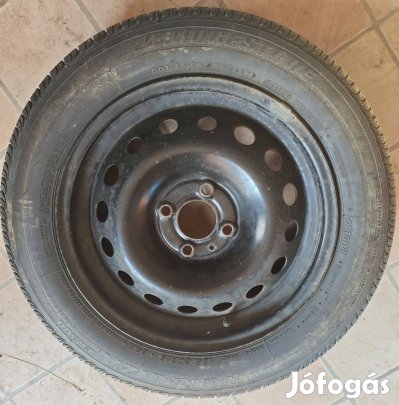 Gumiabroncs felnivel eladó
