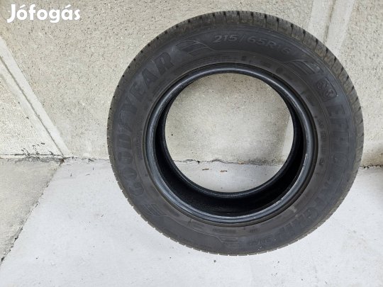 Gumiabroncs jó állapotú