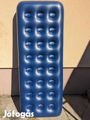 Gumimatrac lábpumpával