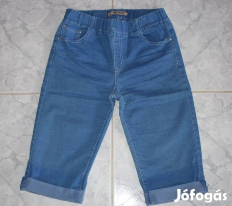 Gumis derekú női farmer térdnadrág