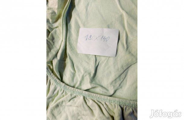 Gumis szélű rugalmas lepedók