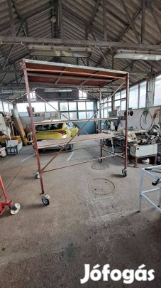 Guruló Állvány zártszelvényből 1.2m széles 2.5 m magas