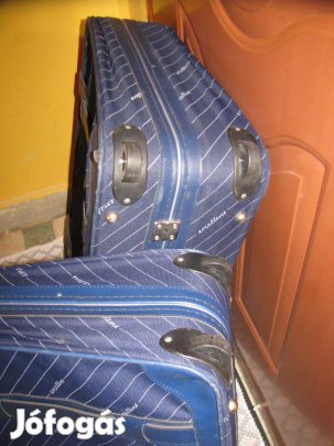 Guruló bőrönd 2 dbos kulcsokkal 75x52 és 63x46 újak old húzós