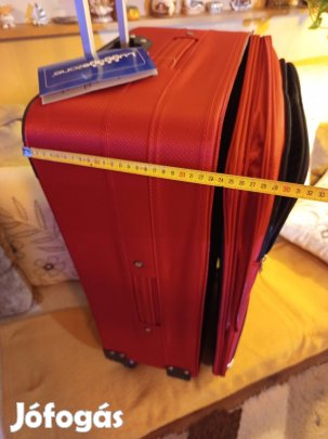 Gurulós bőrönd 73x45x28cm új 