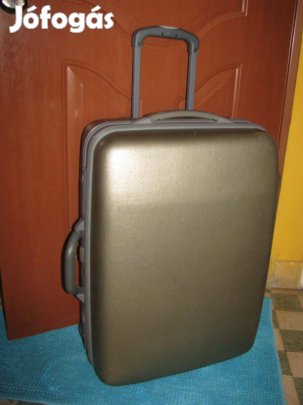 Gurulós bőrönd Platinium arany 64x44x27 számzár nehézhez is kemény