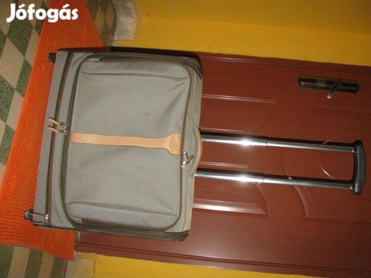Gurulós bőrönd repülőre is Samsonite 55x48x25 duplaalj minőségi könnyű