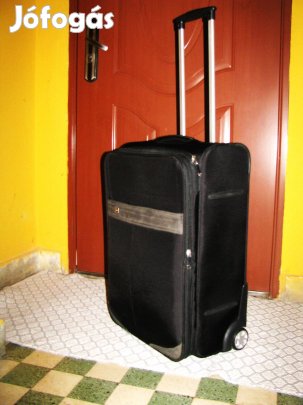 Gurulós bőrönd új 62x40x24-27 Carpiza gyönyörű elegáns