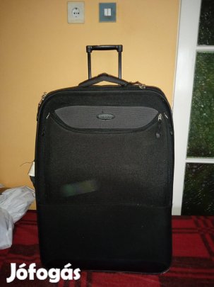 Gurulós bőrönd utazótáska eladó