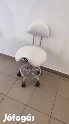 Gurulós nyeregszék