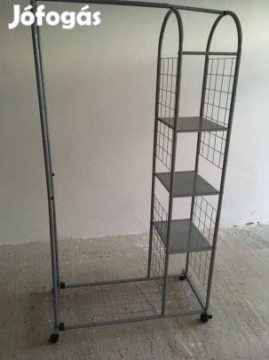 Gurulós ruhatároló