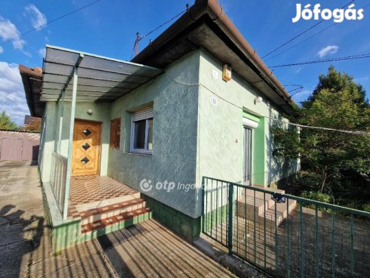 Gyáli eladó 200 nm-es ház