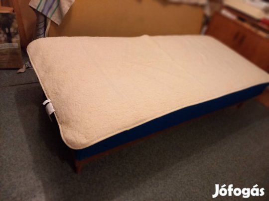 Gyapjú mágneses ágybetét