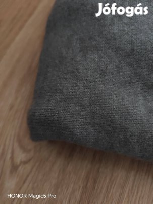 Gyapju szürke férfi garbó