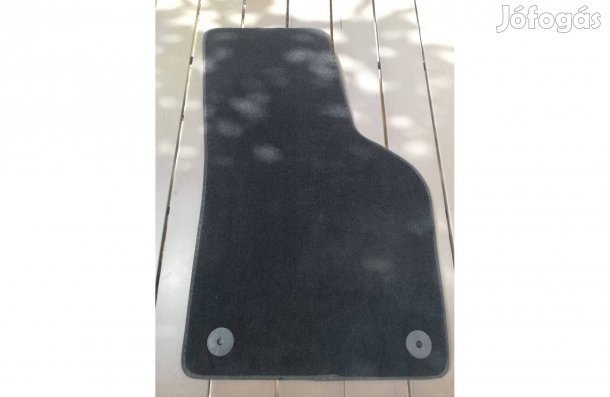 Gyári 2 db szőnyeg VW