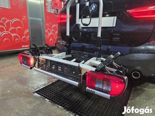 Gyári BMW kerékpárszállító vonóhorogra 45kg kerékpártartó Thule min