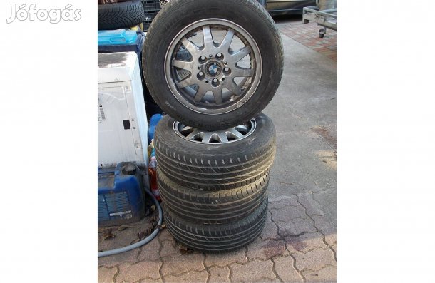 Gyári BMW könnyüfém felni 5x120 / 15" újszerű nyári gumival 6mm