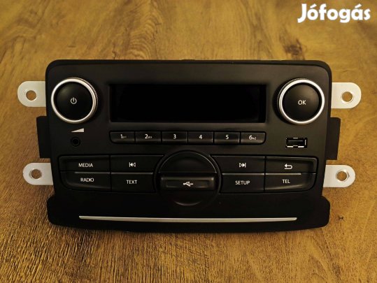 Gyári Dacia Duster rádió gyári R&GO képes 281158515R Dacia Sandero