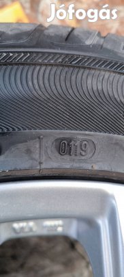 Gyári KIA 16" alufelni garnitúra + Tpms + Nyári gumik (5x114.3)