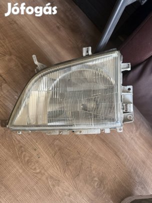 Gyári Toyota Dyna 100 150 típusokhoz bontott fényszóró 