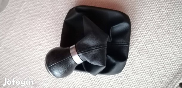 Gyári VW váltószoknya és váltógomb 5 sebességes szép állapotban